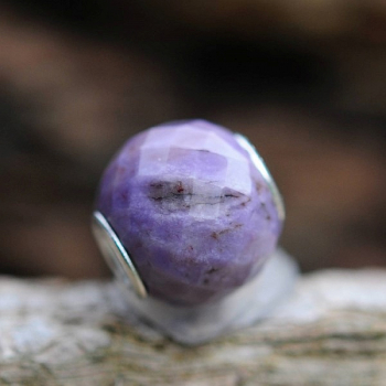 Preview: Trollbeads - Runde Purple Jade, facettiert - WYSIWYG