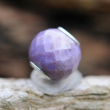 Preview: Trollbeads - Runde Purple Jade, facettiert - WYSIWYG