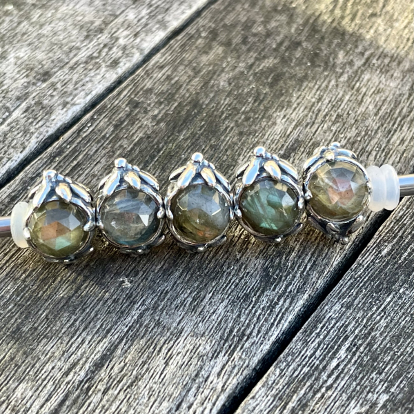 Trollbeads - Alpenstern Edelweiss - People's Bead 2025 - WYSIWYG