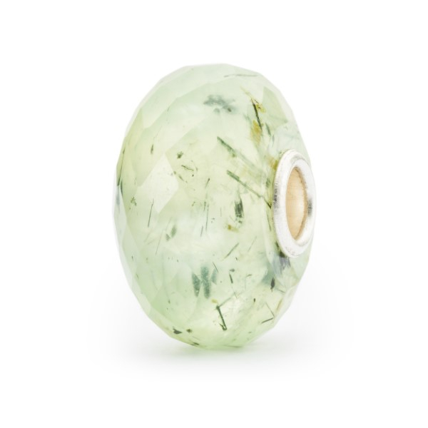 Trollbeads - Spring 2022 - Prehnite with Tourmalinated Quartz